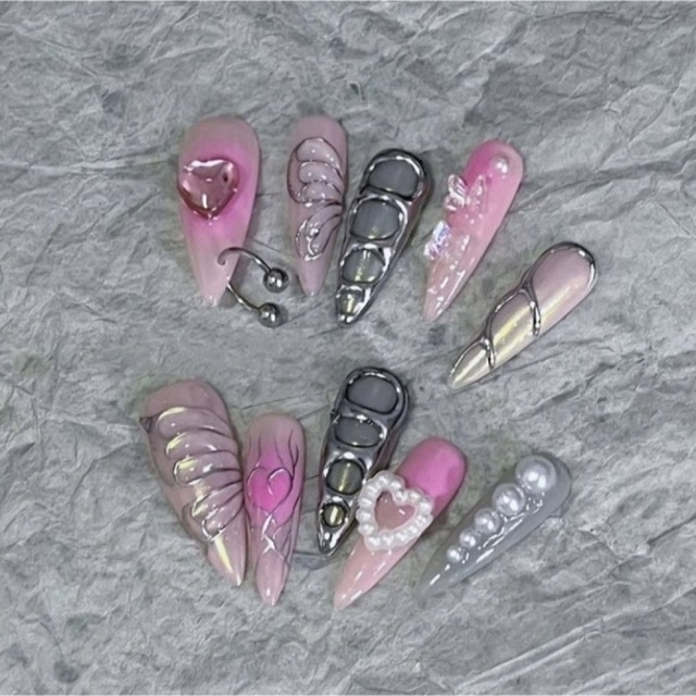 ギャルネイル 原宿ネイル y2kネイル 地雷ネイル ピンクネイル ネイルチップ  コスメ/美容のネイル(つけ爪/ネイルチップ)の商品写真
