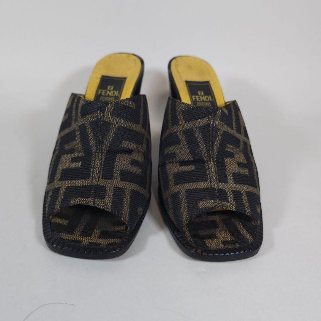 FENDI フェンディ 35 1/2 ズッカ柄 パンプス サンダル-