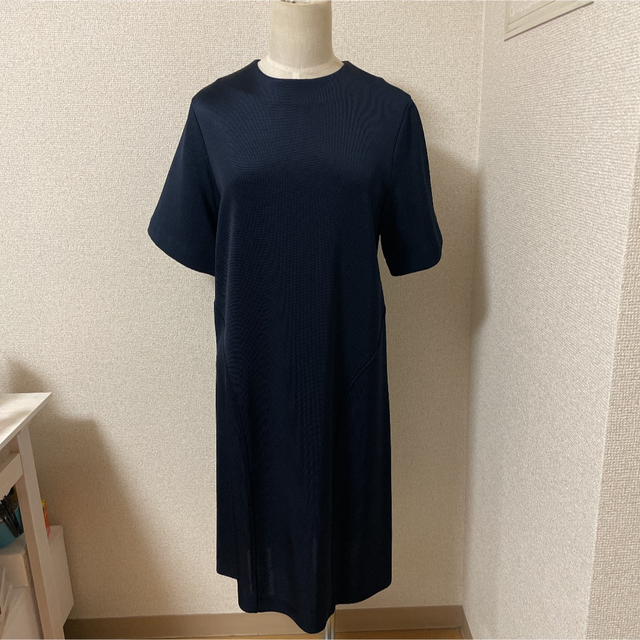 Jil Sander(ジルサンダー)の新品 JIL SANDER ネイビーワンピース レディースのワンピース(ひざ丈ワンピース)の商品写真