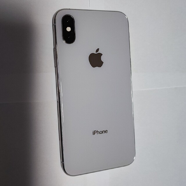 iPhone xs 64GB simフリー　シルバー