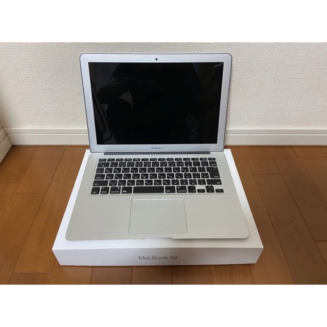 APPLE MacBook Air MACBOOK AIR MQD32J/A スマホ/家電/カメラのPC/タブレット(ノートPC)の商品写真