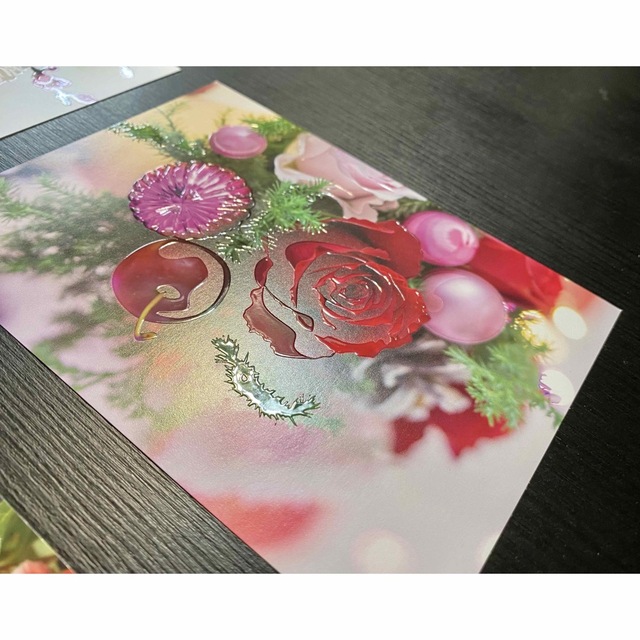 【新品】ブーケのポストカード４枚セット。写真の表面にエンボス加工があります。 ハンドメイドの文具/ステーショナリー(カード/レター/ラッピング)の商品写真
