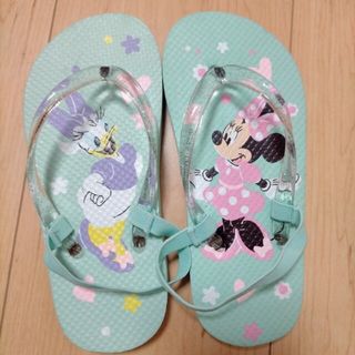 Disney - 新品　ディズニー　サンダル女の子　17cm