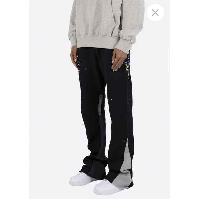 mnml CONTRAST BOOTCUT SWEATPANTS　ミニマル