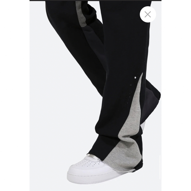 mnml CONTRAST BOOTCUT SWEATPANTS　ミニマル