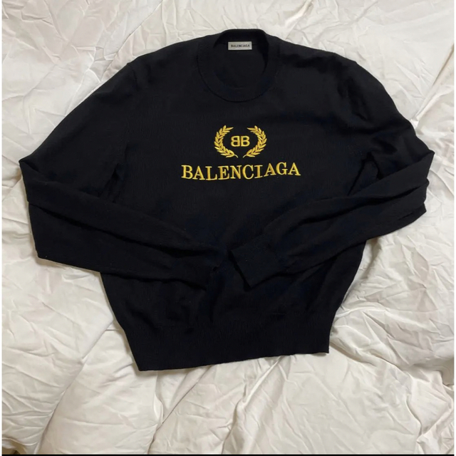 バレンシアガ　BALENCIAGA ロゴ刺繍薄手ニット