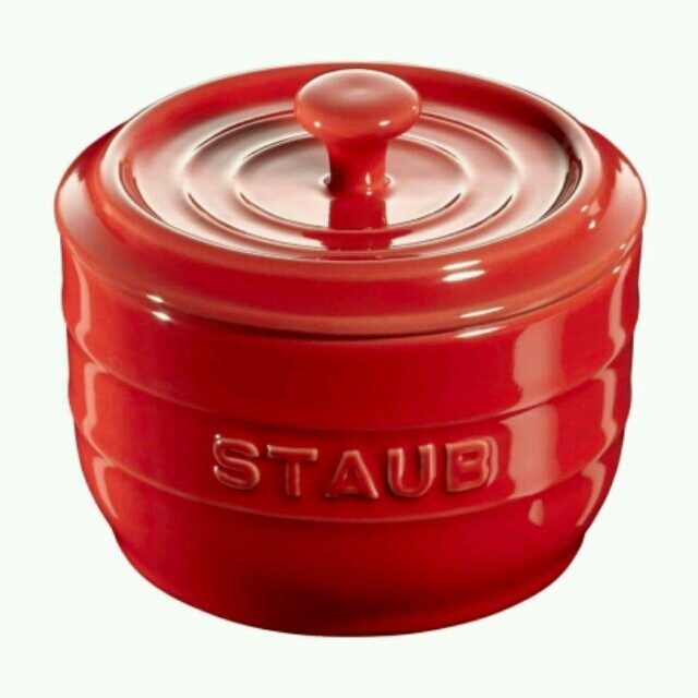 STAUB(ストウブ)のストウブ ソルトストッカー コッパー色 インテリア/住まい/日用品のキッチン/食器(収納/キッチン雑貨)の商品写真