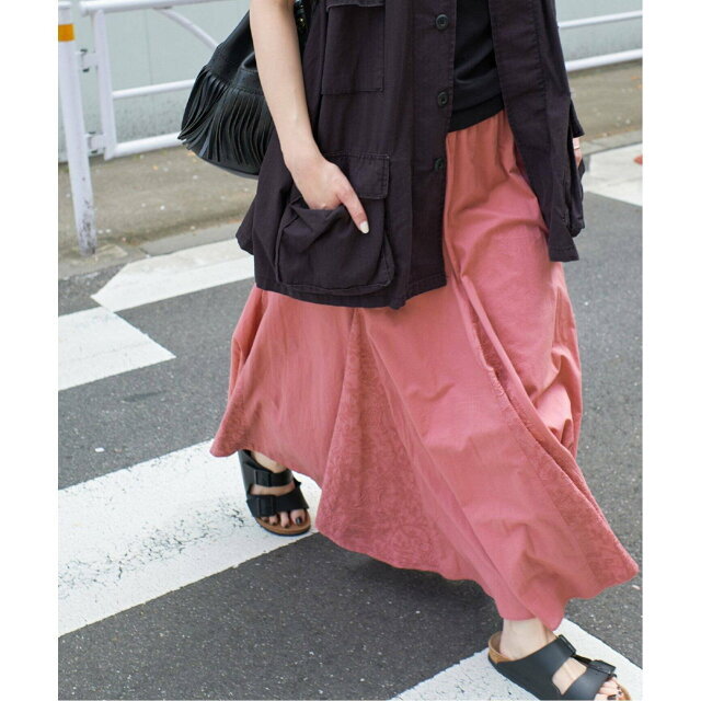 【ピンク】マチ刺繍マーメイドスカート