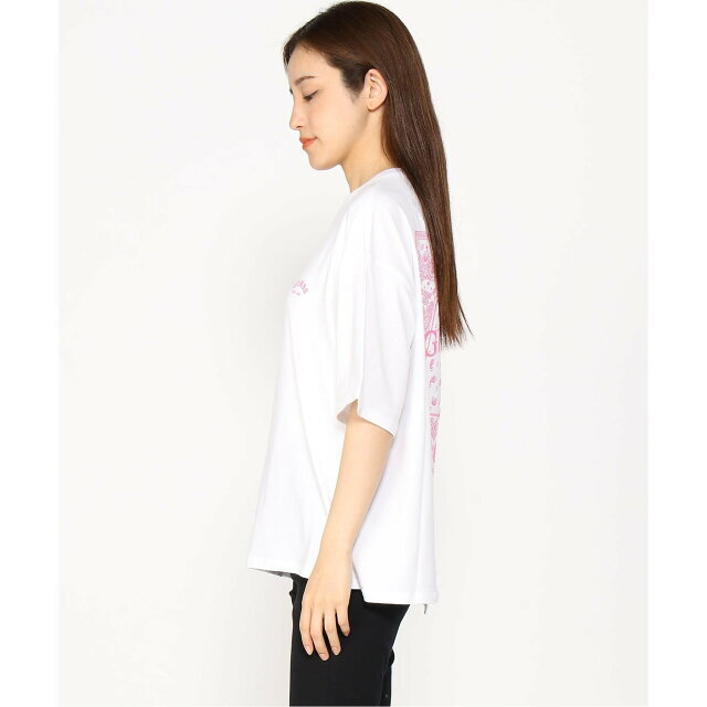 GUESS(ゲス)の【ホワイト(WHT)】【XS】GUESS ロゴTシャツ (W)Paisley Logo Tee レディースのトップス(カットソー(長袖/七分))の商品写真