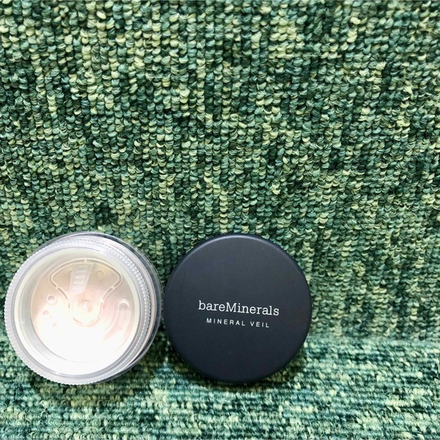 bareMinerals(ベアミネラル)のベアミネラル ミネラルベール SPF25 フェイスパウダー 9g コスメ/美容のベースメイク/化粧品(フェイスパウダー)の商品写真