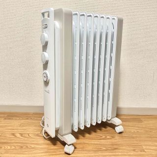 デロンギ(DeLonghi)のデロンギ オイルヒーター Verticaldo(オイルヒーター)