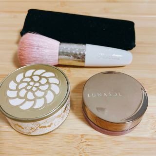 ゲラン(GUERLAIN)のゲラン メテオリット　フェイスパウダー　ブラシ　リップ　チーク(フェイスパウダー)