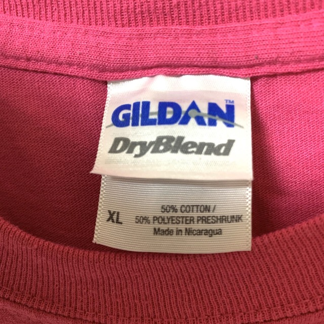 GILDAN(ギルタン)のUS古着 GILDAN ギルダン 半袖Tシャツ ゆるだぼ ヴィンテージ ピンク メンズのトップス(Tシャツ/カットソー(半袖/袖なし))の商品写真