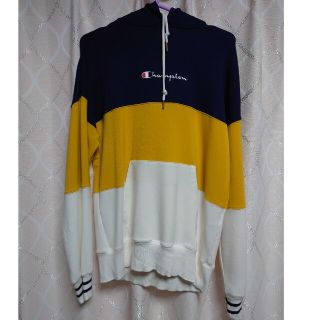 Champion - チャンピオン CHAMPION スウェットパーカーの通販 by ...