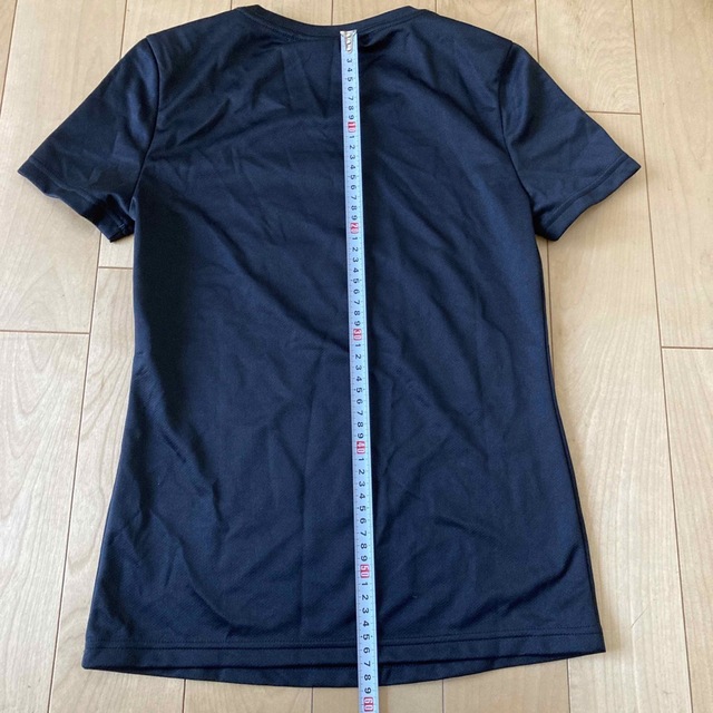 adidas(アディダス)のアディダス　adidas 半袖　トップス レディースのトップス(Tシャツ(半袖/袖なし))の商品写真