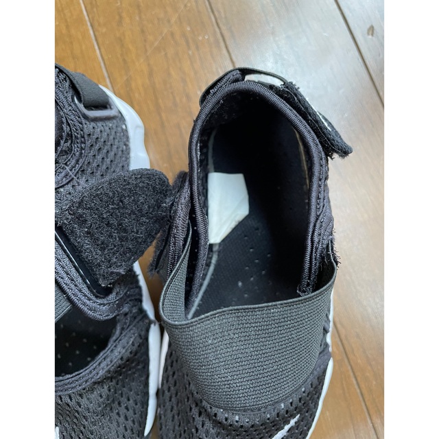 NIKE(ナイキ)のMomo.様専用 キッズ/ベビー/マタニティのキッズ靴/シューズ(15cm~)(サンダル)の商品写真