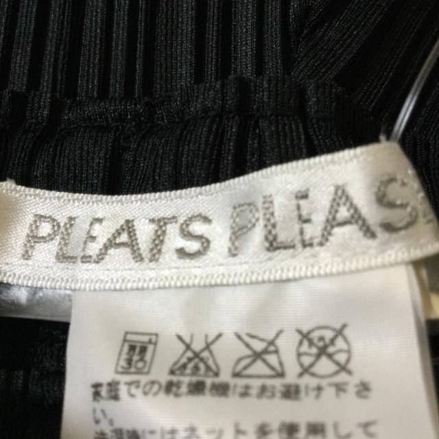 PLEATS PLEASE ISSEY MIYAKE - プリーツプリーズ パンツ サイズ4 XL 黒