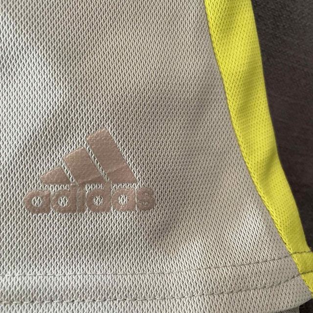 adidas(アディダス)のアディダス　スコート スポーツ/アウトドアのテニス(ウェア)の商品写真