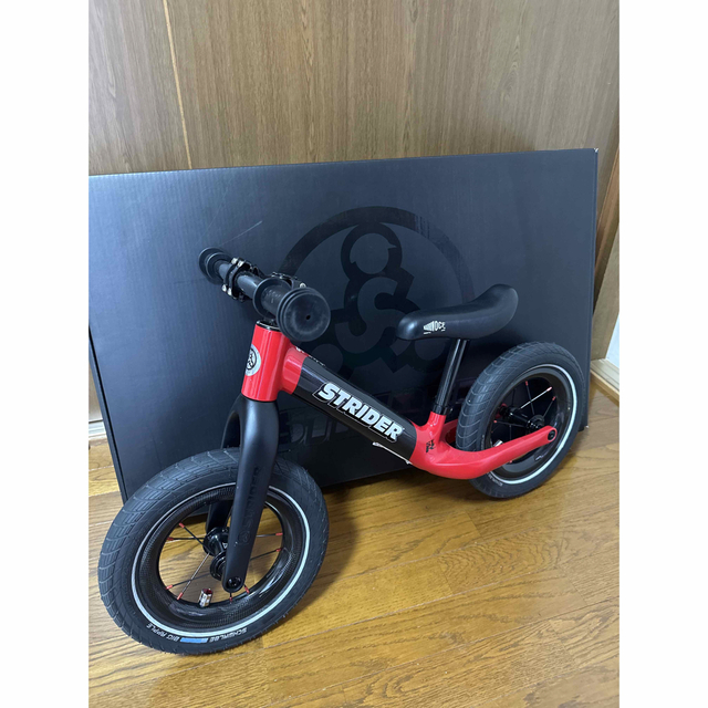 STRIDA - 専用 ストライダー STR 限定1000台モデル カーボン仕様