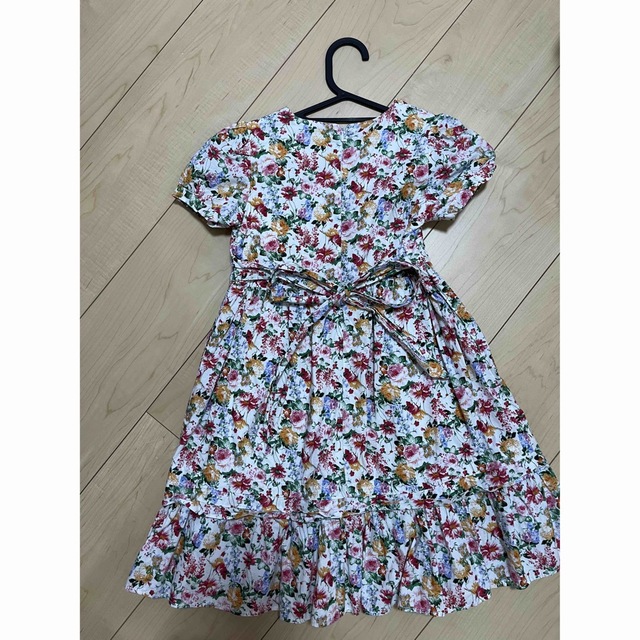 キッズ　ワンピース キッズ/ベビー/マタニティのキッズ服女の子用(90cm~)(ワンピース)の商品写真