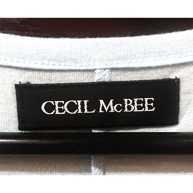 CECIL McBEE(セシルマクビー)のCECIL McBEE セシルマクビー ブラウス 半袖 ラグラン 水色 レディースのトップス(シャツ/ブラウス(半袖/袖なし))の商品写真
