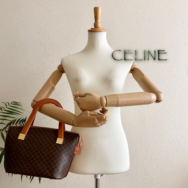 celine - 極美品 オールドセリーヌ マカダム柄 レザートートバッグの ...