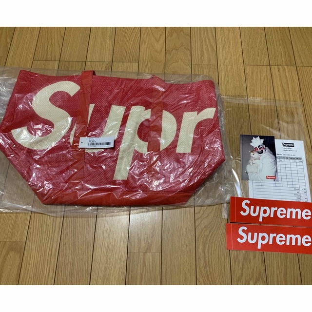 Supreme(シュプリーム)のSupreme Raffia Tote  Red  シュプリーム トートバッグ メンズのバッグ(トートバッグ)の商品写真