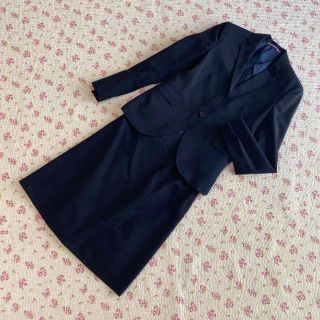 オリヒカ(ORIHICA)のオリヒカ スカートスーツ 7 W64 黒 春夏 涼しい 未使用に近い DMW(スーツ)