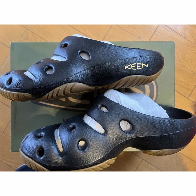 KEEN(キーン)の【新品未使用】KEEN YOGUI キーン ヨギ 28cm サンダル メンズの靴/シューズ(サンダル)の商品写真