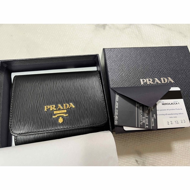 美品 PRADA 三つ折り 財布 | フリマアプリ ラクマ 美品 PRADA 三つ折り 財布 | フリマアプリ ラクマ
