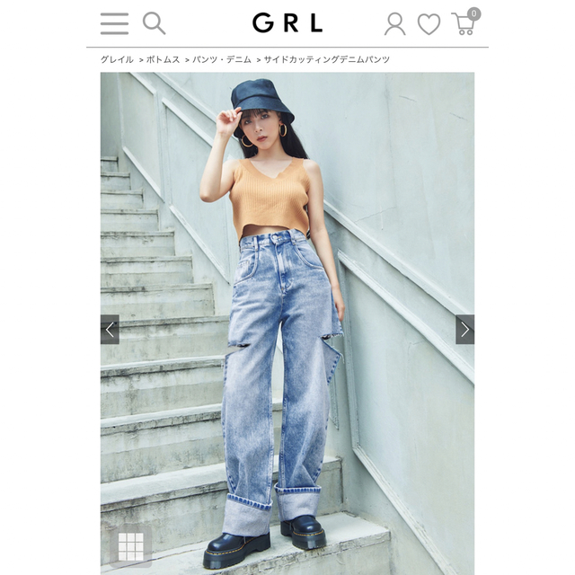 GRL(グレイル)のGRL サイドカッティングデニムパンツ　cu273 S レディースのパンツ(デニム/ジーンズ)の商品写真