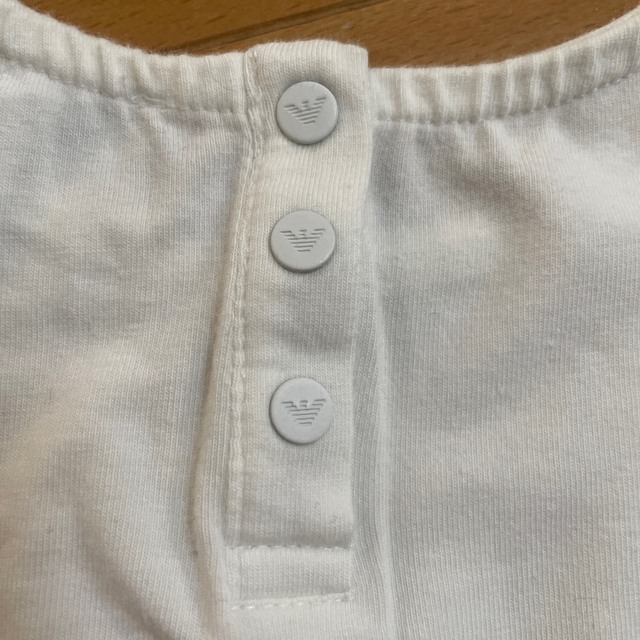 Armani(アルマーニ)のARMANI Baby Tシャツ 24M キッズ/ベビー/マタニティのキッズ服女の子用(90cm~)(Tシャツ/カットソー)の商品写真