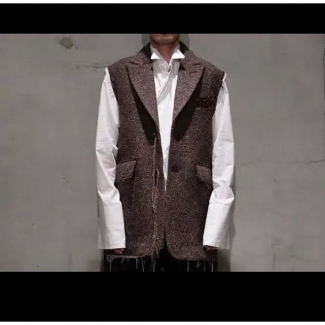 植物と加湿器 MIDORIKAWA SILK WOOL BELTED VEST ブラウン メンズ