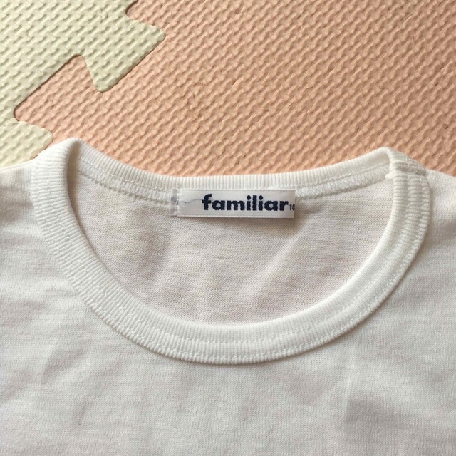 familiar(ファミリア)のfamiliar Tシャツ（100サイズ） キッズ/ベビー/マタニティのキッズ服女の子用(90cm~)(Tシャツ/カットソー)の商品写真