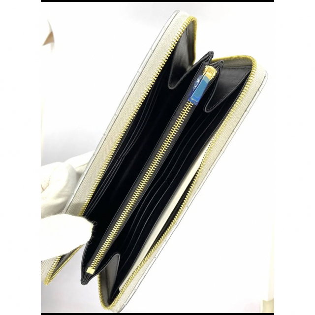 新品】CELINEセリーヌ Cチェーン ラージジップウォレット シルバー