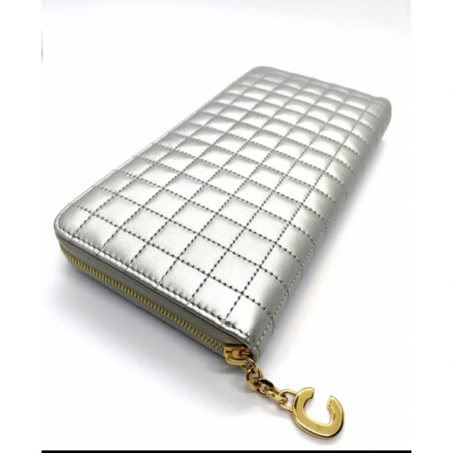 新品】CELINEセリーヌ Cチェーン ラージジップウォレット シルバー