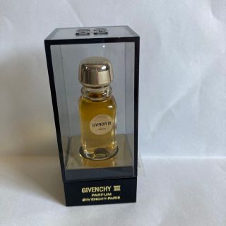 ジバンシィ(GIVENCHY)のPerfume(香水(女性用))