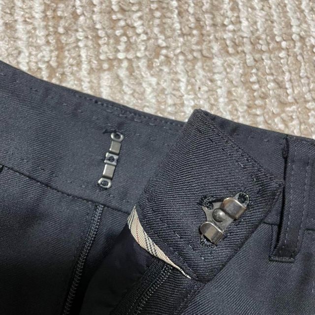 BURBERRY(バーバリー)の2729 バーバリーロンドン スーツパンツ スラックス 黒 ウール 高級 メンズのパンツ(スラックス)の商品写真