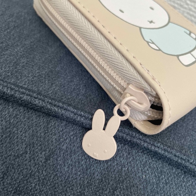 miffy(ミッフィー)のミッフィー　カードケース　付録　じゃばらカードケース レディースのファッション小物(パスケース/IDカードホルダー)の商品写真