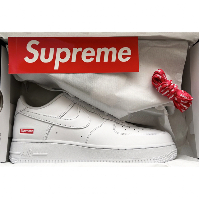 Supreme®/Nike® Air Force 1 Low