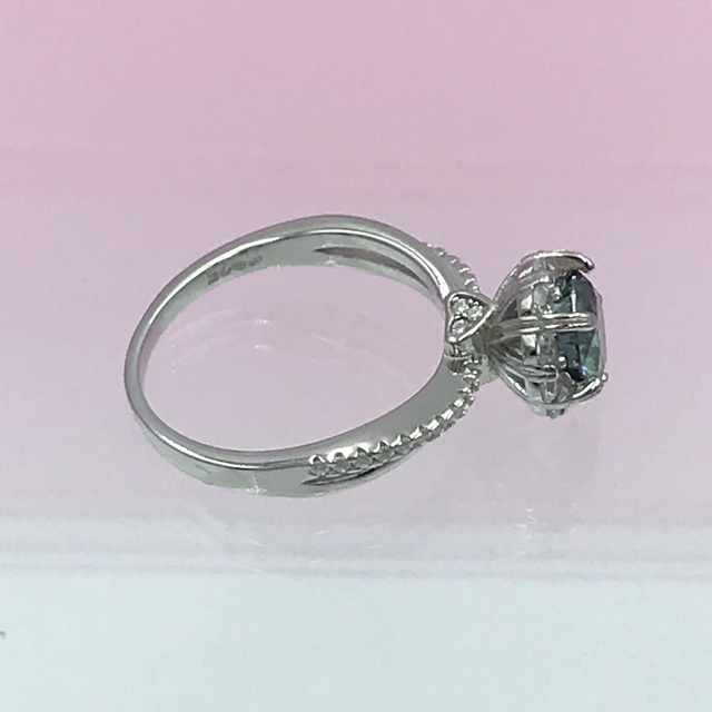 MR12／10号 1.0ct  グリーン 緑 モアサナイトリング♡シルバー925 レディースのアクセサリー(リング(指輪))の商品写真