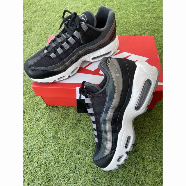 NIKE AIR MAX 95 エアマックス ブラック レディース 24 cm