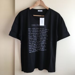 エヴリス(EVRIS)の新品★EVRISエヴリス★VネックTシャツ　定価4,389円(Tシャツ(半袖/袖なし))