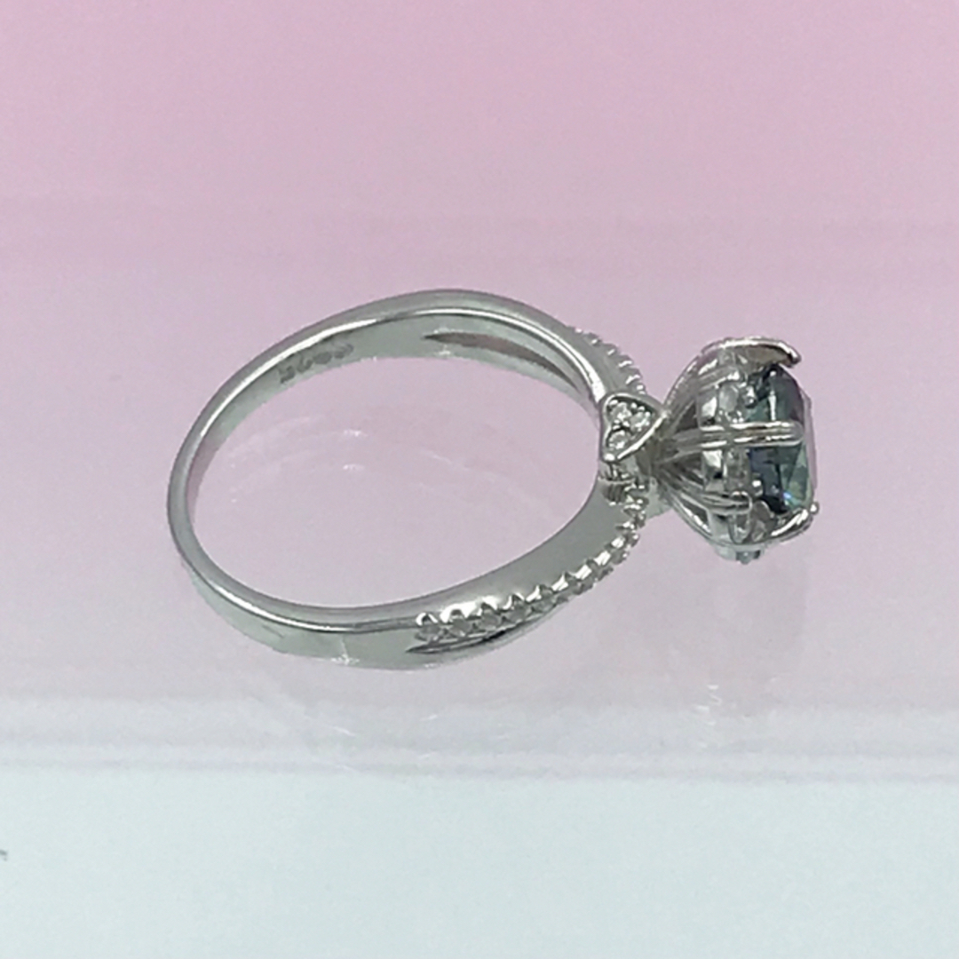 MR12／13.5号1.0ct  グリーン緑 モアサナイトリング♡シルバー925 レディースのアクセサリー(リング(指輪))の商品写真