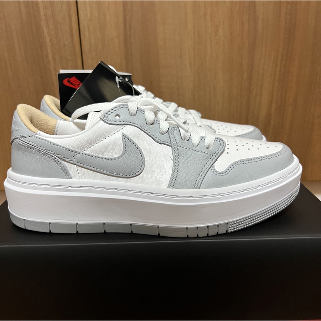 NIKE - ナイキ ウィメンズ エア ジョーダン 1 エレベート グレー 24.5