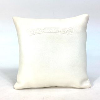 クロムハーツ(Chrome Hearts)のクロムハーツ CHROME HEARTS ロゴ 展示用 ディスプレイ用 ミニ インテリア クッション レザー ホワイト(クッション)