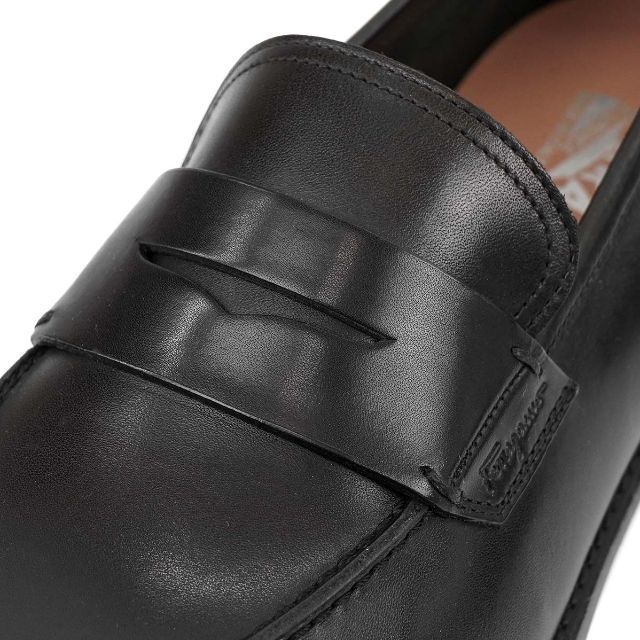 Salvatore Ferragamo(サルヴァトーレフェラガモ)の革靴 Salvatore Ferragamo 704220 ブラック 9.5 メンズの靴/シューズ(ドレス/ビジネス)の商品写真