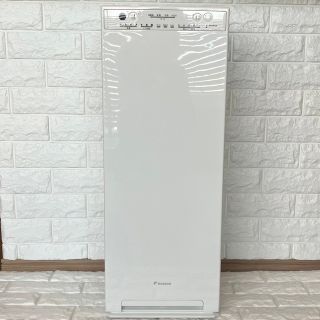 ダイキン(DAIKIN)のダイキン MCK55W-W 加湿ストリーマ空気清浄機 ホワイト(空気清浄器)