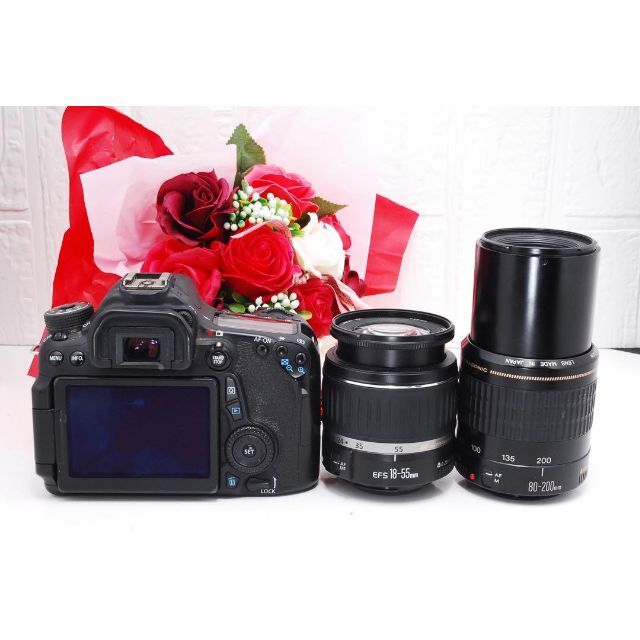 スマホ/家電/カメラWi-Fi内蔵 Canon EOS 70D ダブルレンズセット d25