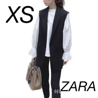 ザラ(ZARA)の大人気！新品未使用【ZARA】ピークドラペル ボタンベスト XS 黒(その他)